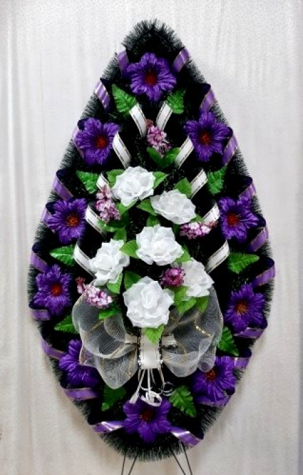 Венок ритуальный ВР-197   выс.150см.