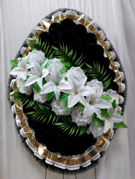 Венок ритуальный ВР-28/3 выс.145см