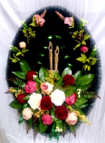 Венок ритуальный АВ-14 "Свечи", выс.140см.