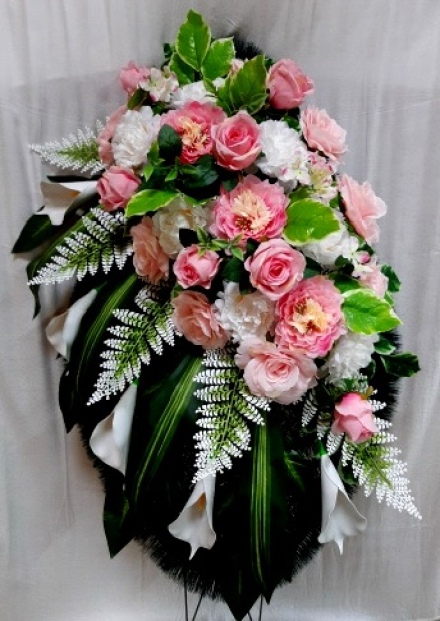 Венок ритуальный АВ-19 "Нежность", выс.140см.