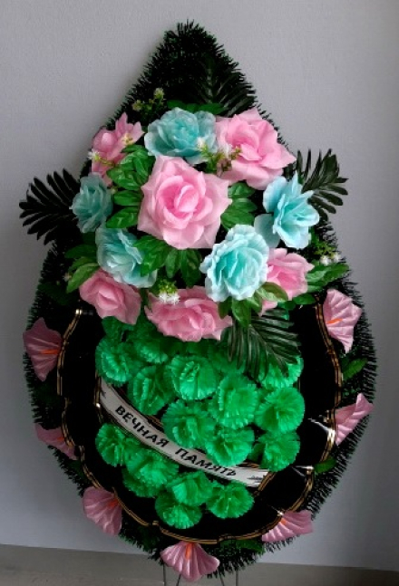 Венок ритуальный ВР-314 выс.140см.