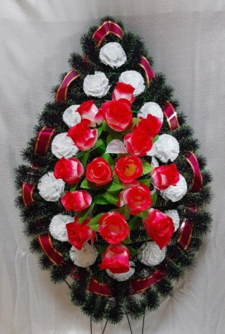 Венок ритуальный ВР-26/1   выс.140см.