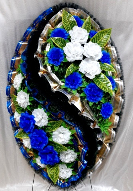 Венок ритуальный ВР-251 выс.150см.