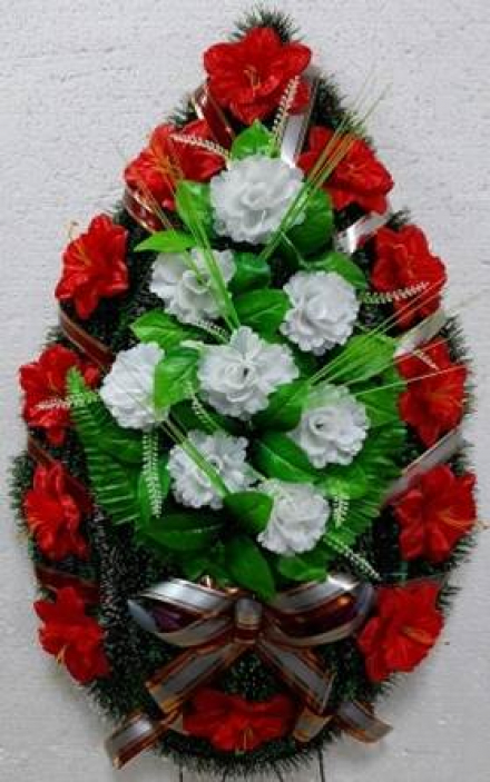 Венок ритуальный ВР-32/1 выс.145см.