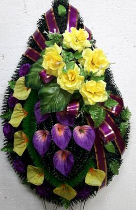 Венок ритуальный ВР-40/3 выс.140см.