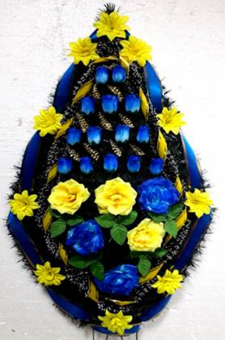 Венок ритуальный ВР-53/1 выс.150см.