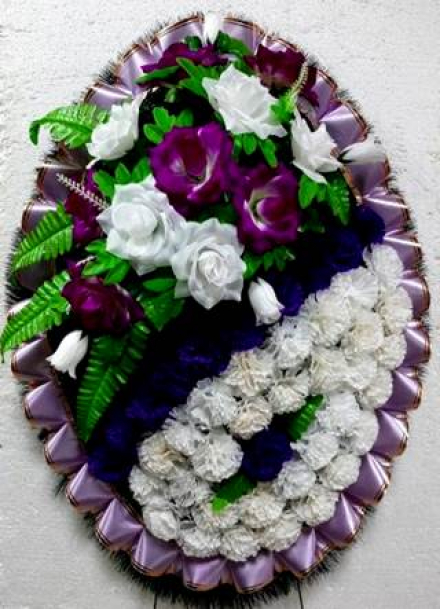 Венок ритуальный ВР-70/1 выс.145см.