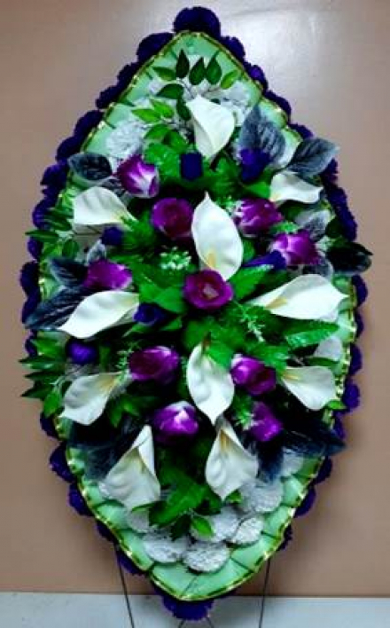 Венок ритуальный ВР-118/1 выс.160см.