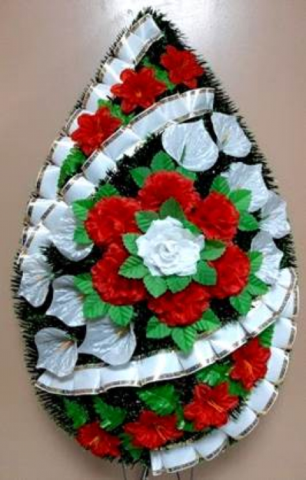 Венок ритуальный ВР-167 выс.140см.