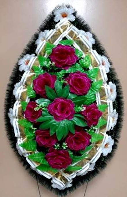 Венок ритуальный ВР-169/1 выс.140см.