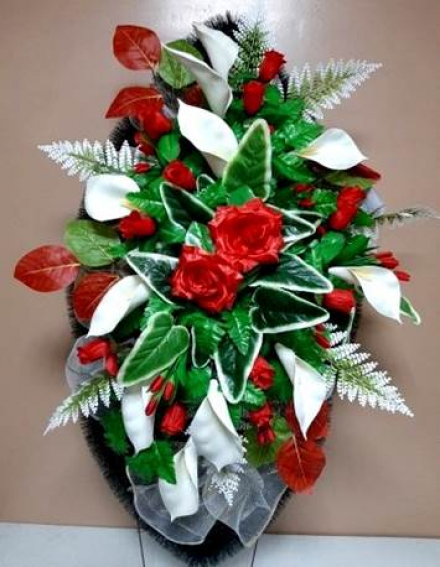 Венок ритуальный ВР-184 выс.160см.