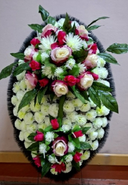 Венок ритуальный ВР-301 выс.150см.