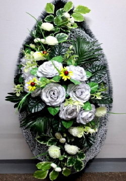 Венок ритуальный ВР-303 выс.160см.